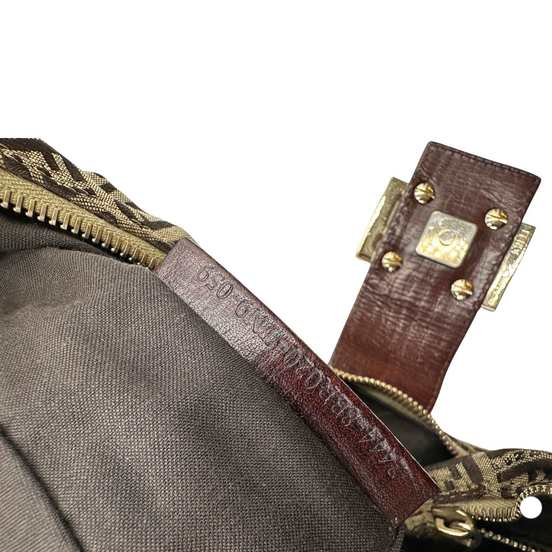 Hobo Fendi Croissant zucchino