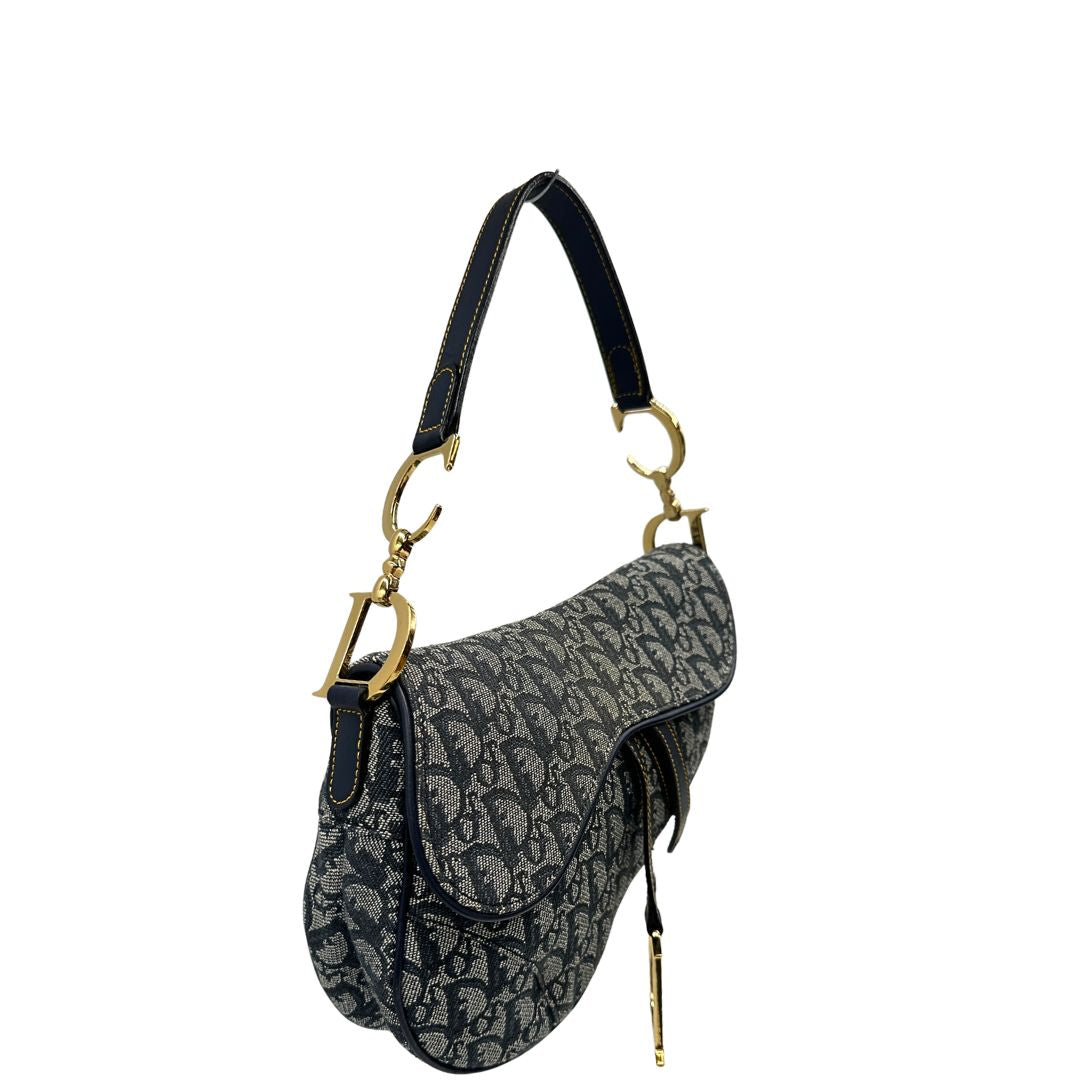 lato  Borsa Dior in tela con l'iconico motivo jacquard