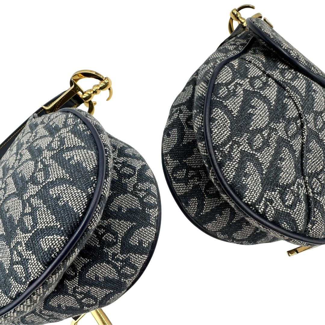 angoli  Borsa Dior in tela con l'iconico motivo jacquard 
