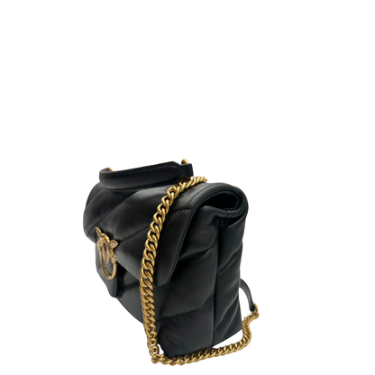 lato Borsa Pinko nella versione media in morbida nappa nera 