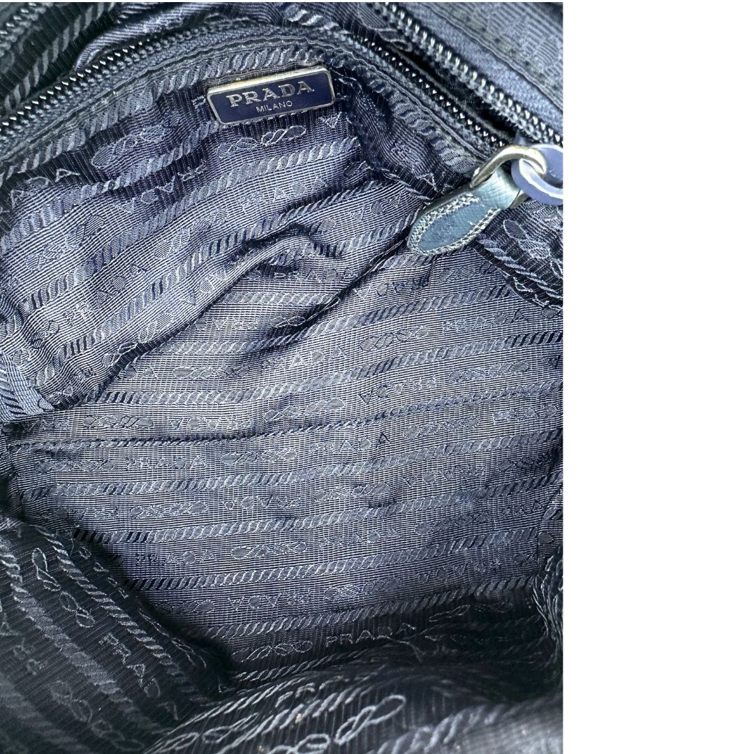 interno Pouch Prada in nylon blu  