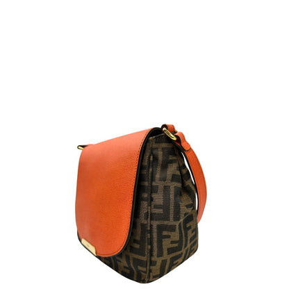 Messenger media Fendi Zucca