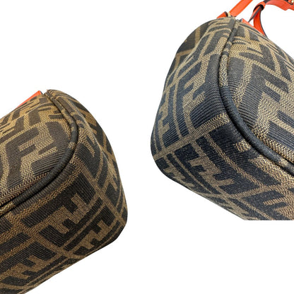 Messenger media Fendi Zucca