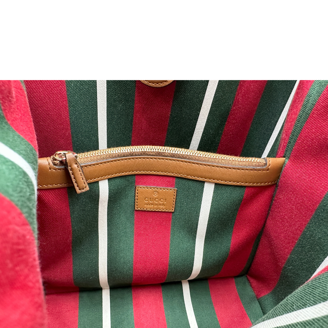 Secchiello Gucci GG Supreme in pelle beige