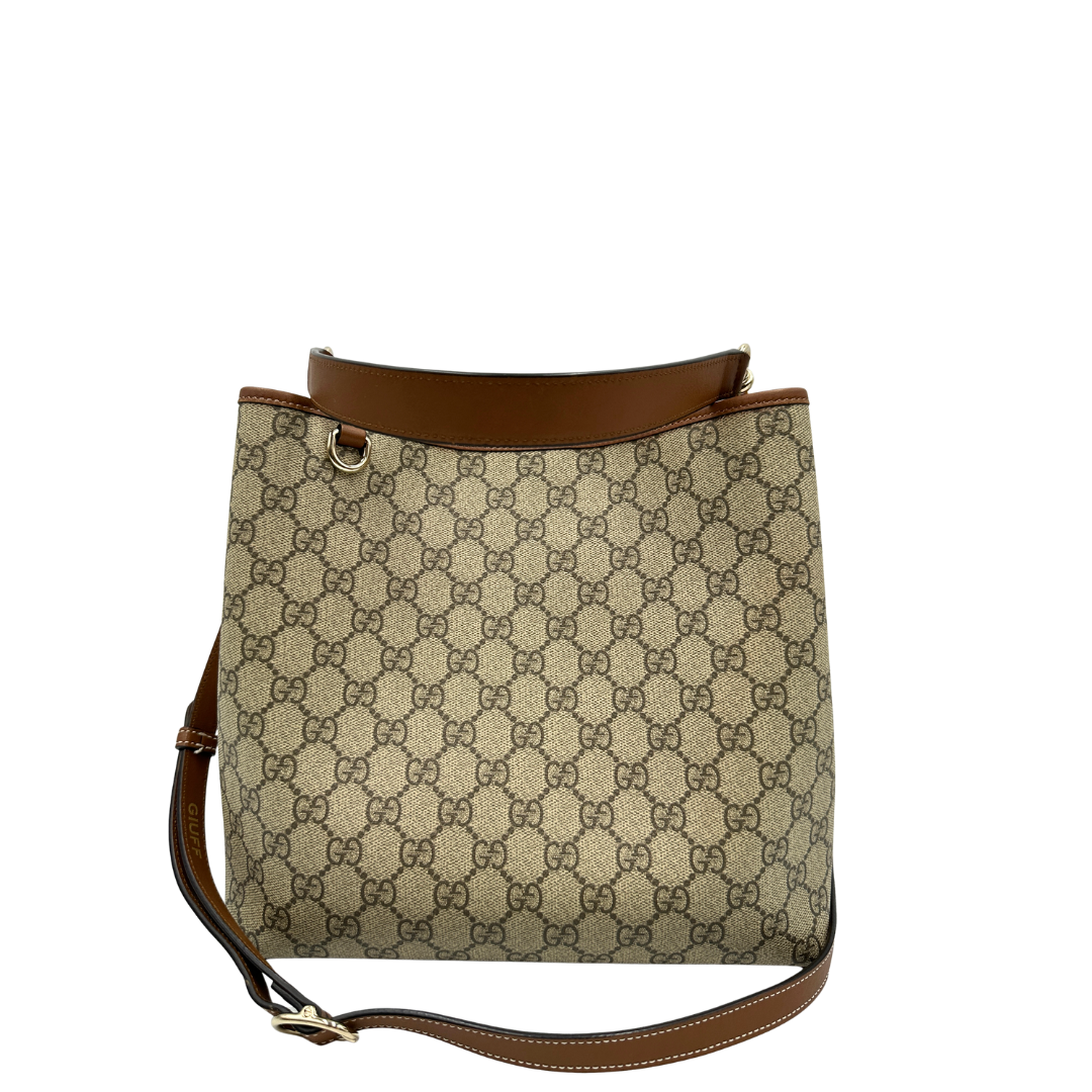 Secchiello Gucci GG Supreme in pelle beige