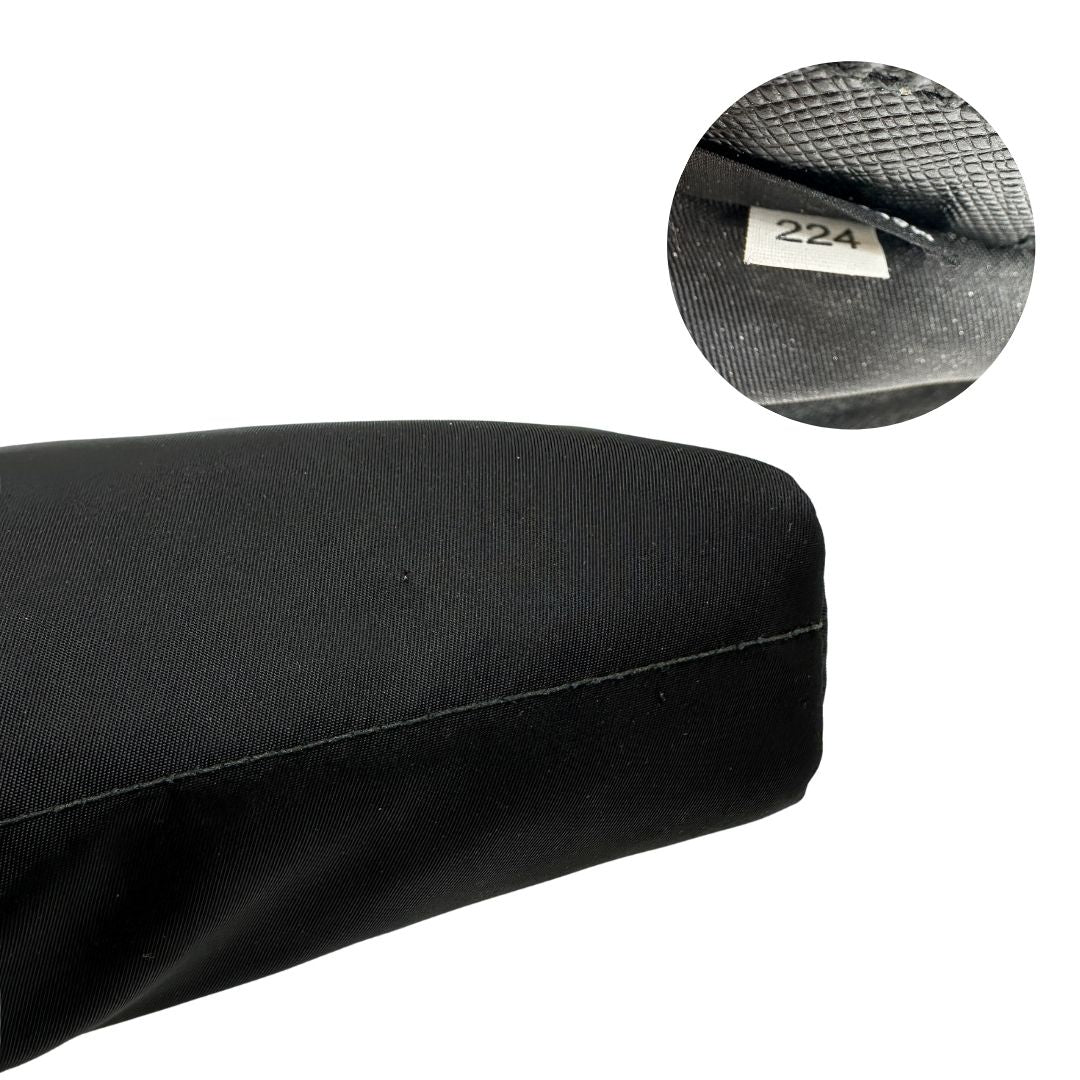 Pouch Prada nylon