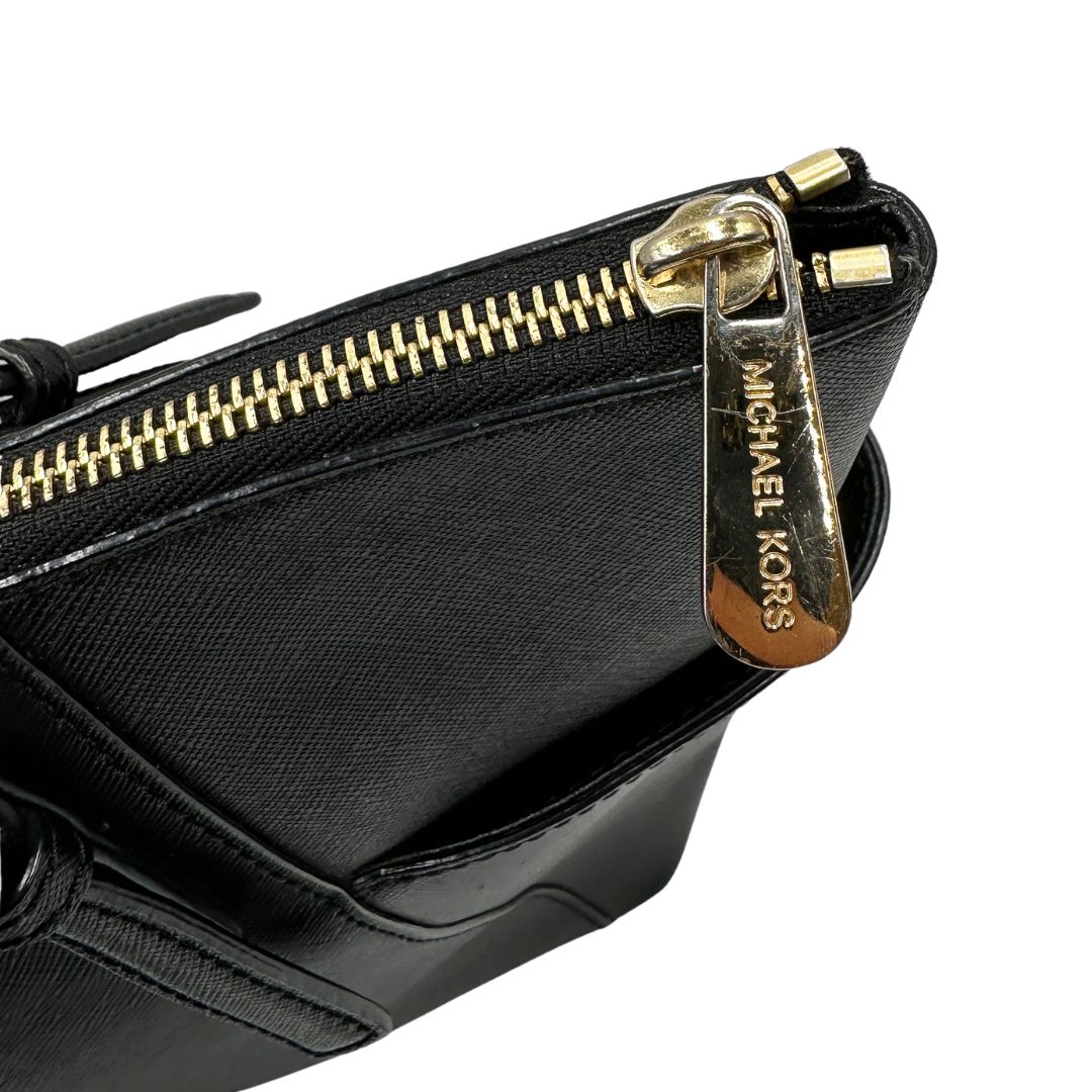 Shopper Michael Kors