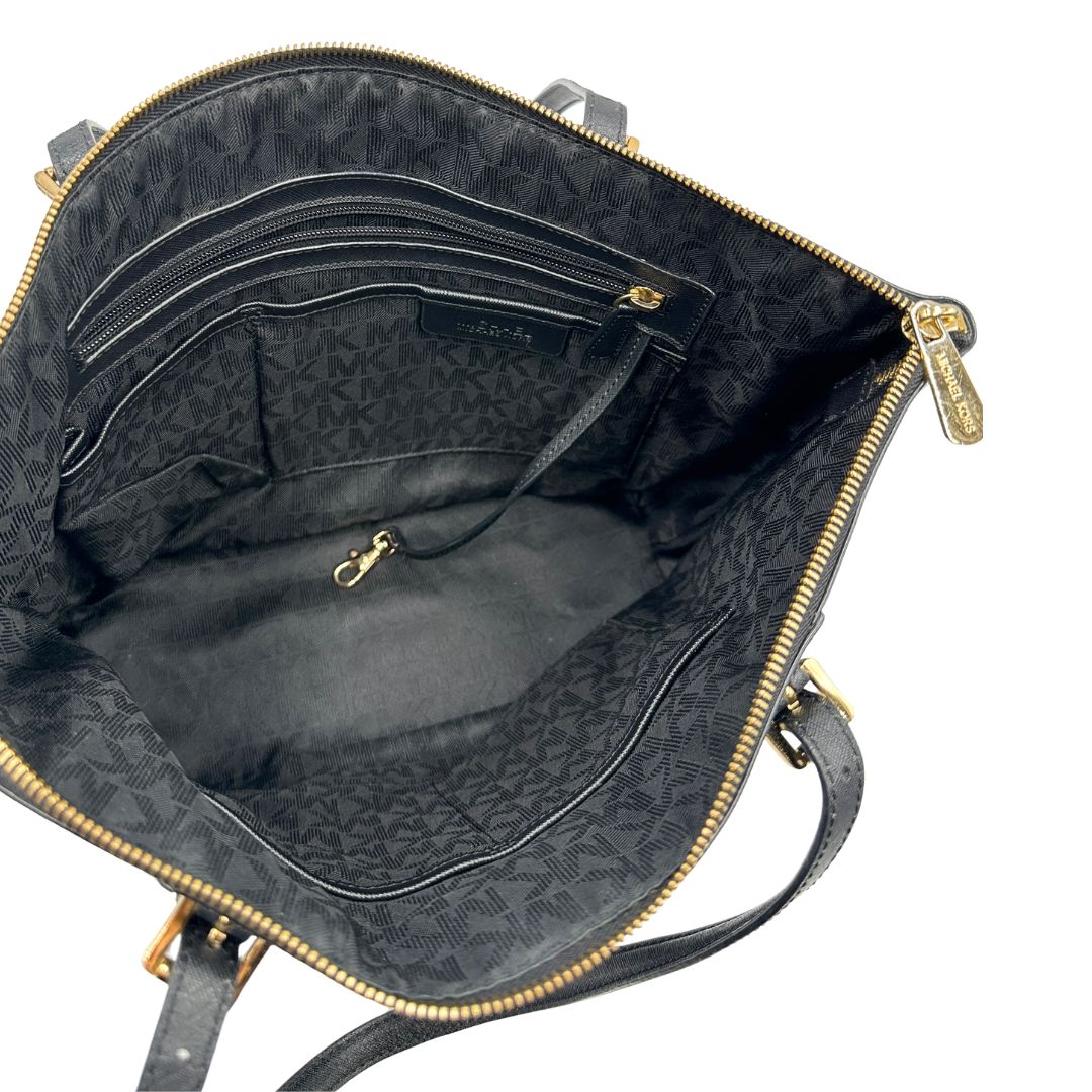 Shopper Michael Kors