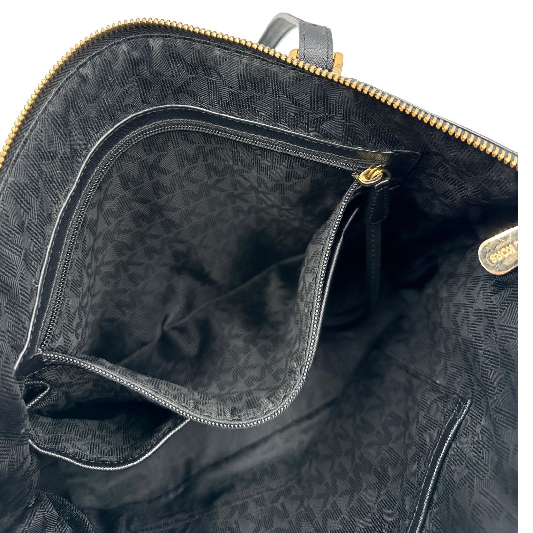 Shopper Michael Kors