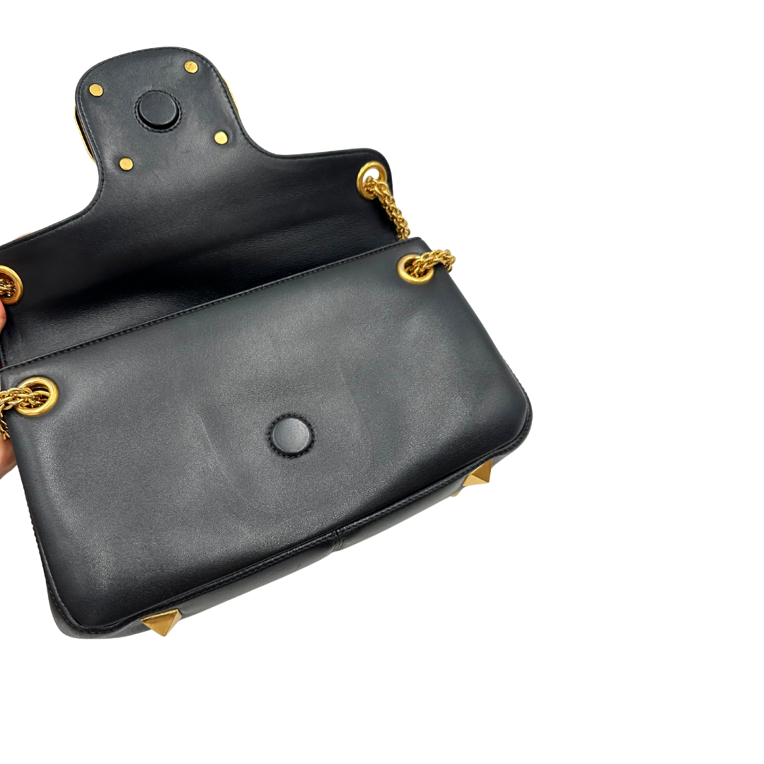 Stud Sign In Valentino Garavani