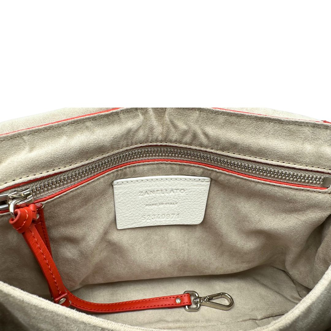 interno Borsa Zanellato in pelle arancione trama Blandine; munita di un manico singolo e una tracolla amovibile e regolabile. Completa di dustbag e cartellini, di lusso, originale, ottime condizioni. 