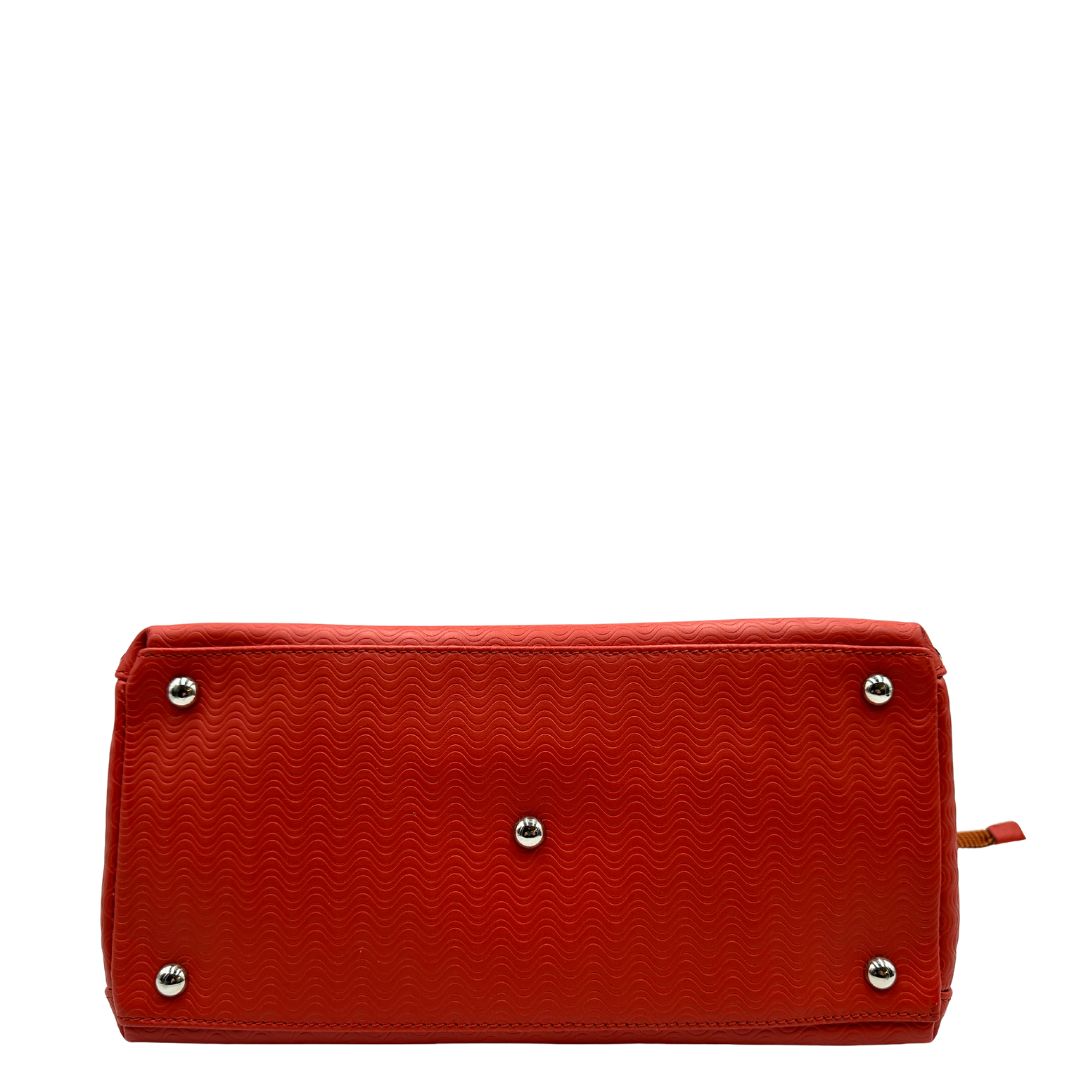 base Borsa Zanellato in pelle arancione trama Blandine; munita di un manico singolo e una tracolla amovibile e regolabile. Completa di dustbag e cartellini, di lusso, originale, ottime condizioni. 