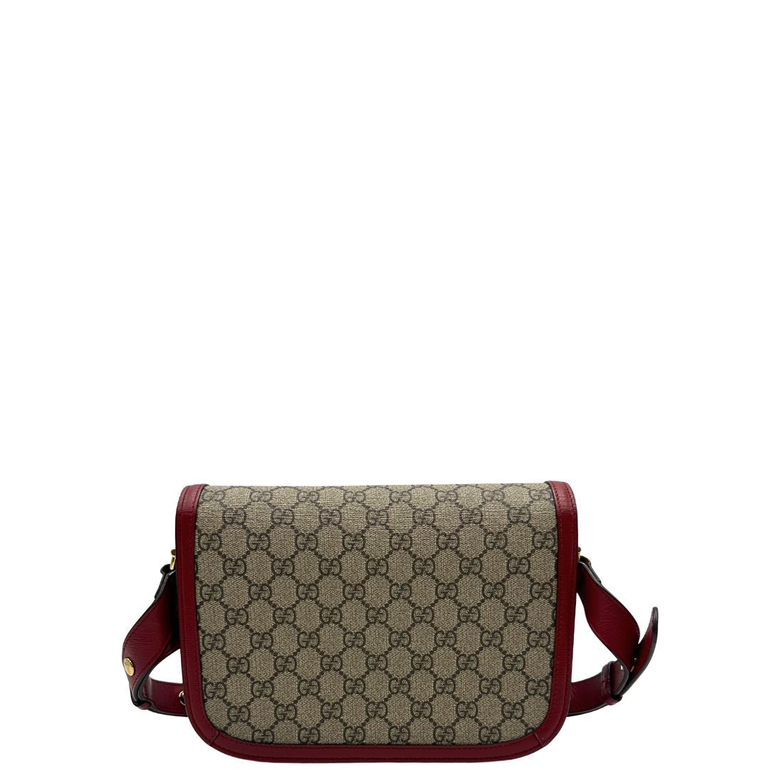 retro  Borsa Gucci in canvas GG e finiture in pelle color amarena con dettaglio Horsebit sulla chiusura, di lusso, originale, ottime condizioni, usata 