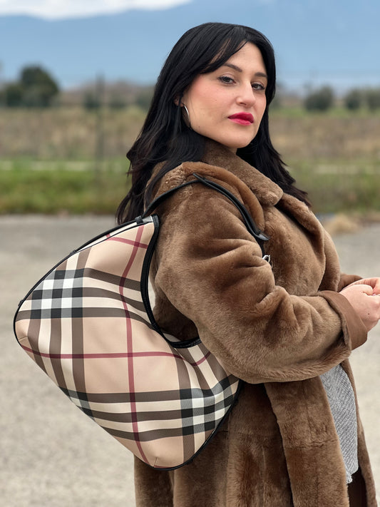 Hobo Burberry tartan