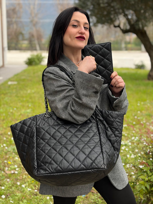 Tote Chanel Week End On Mars nera