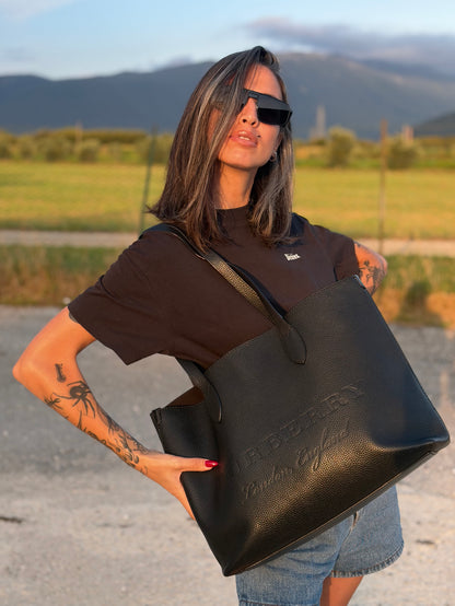 Shopper Remington Burberry nera