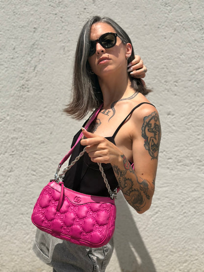 Tracolla Gucci GG Matelassé fucsia