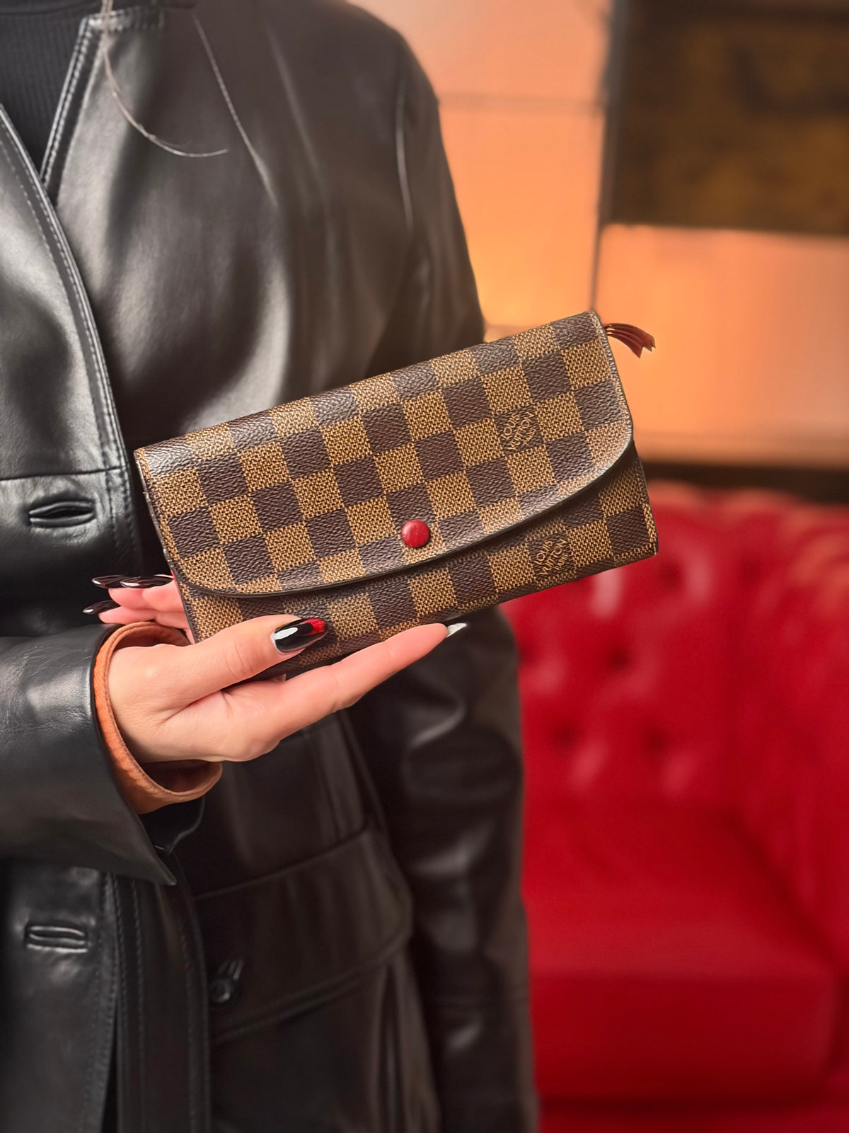 Portafoglio Emilie Louis Vuitton personalizzato (canvas, marrone) – foto 2 di 12