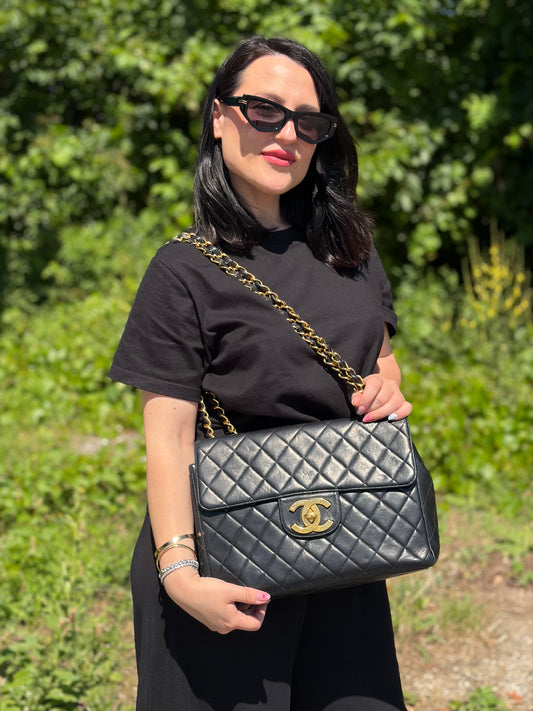 Borsa Chanel Maxi Logo Jumbo Flap