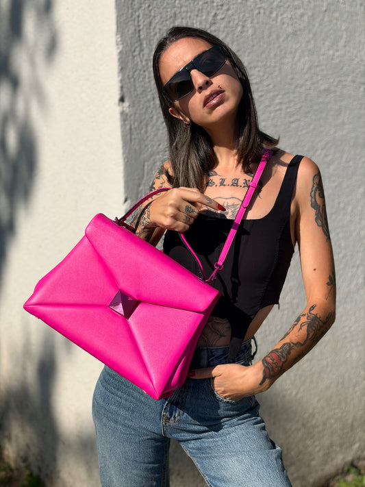Borsa Valentino Garavani One Stud fucsia