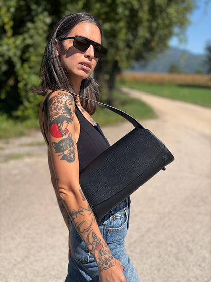 Borsa Nocturne Epi Louis Vuitton