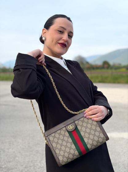Indossata, Tracolla Ophidia GG con iconica striscia Web verde e rossa, di lusso, originale, ottime condizioni.