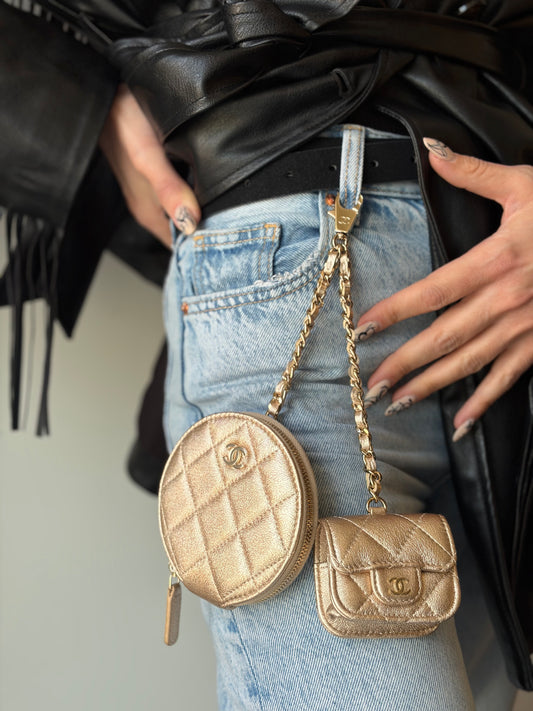Chanel Chain Pouch oro