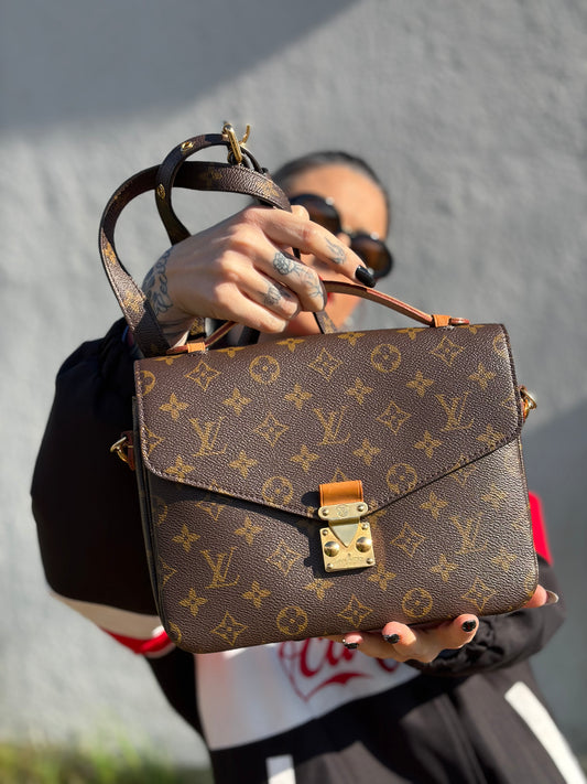 Borsa Louis Vuitton Métis marrone