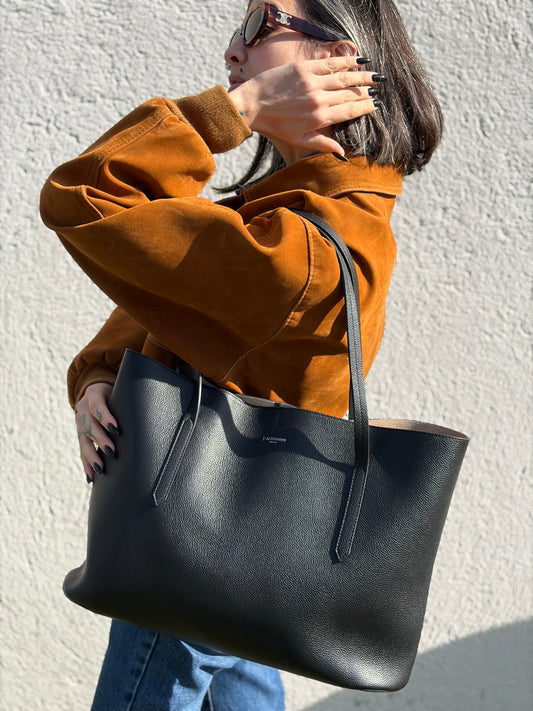 Shopper J&M Davidson