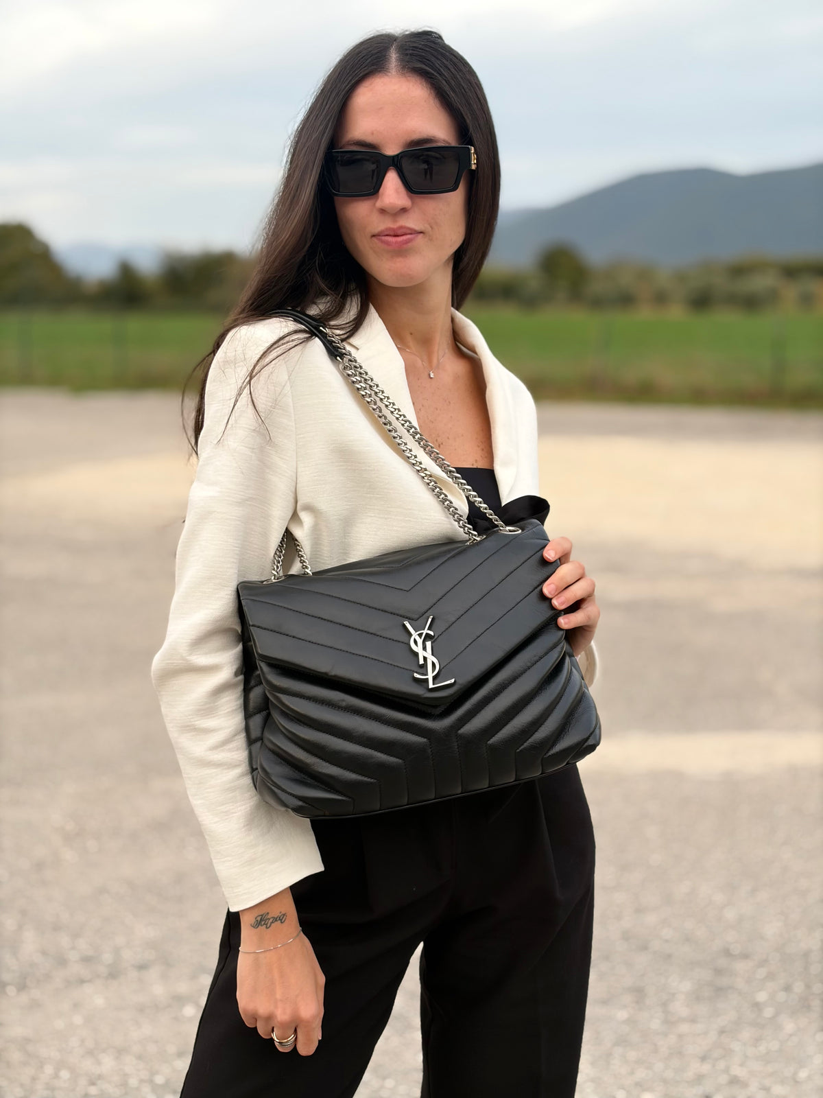 Borsa Loulou Saint Laurent media