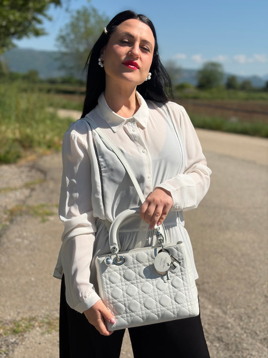 Lady Dior media