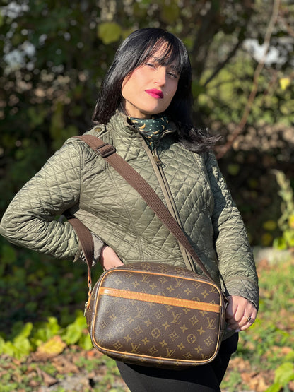 Reporter PM Louis Vuitton