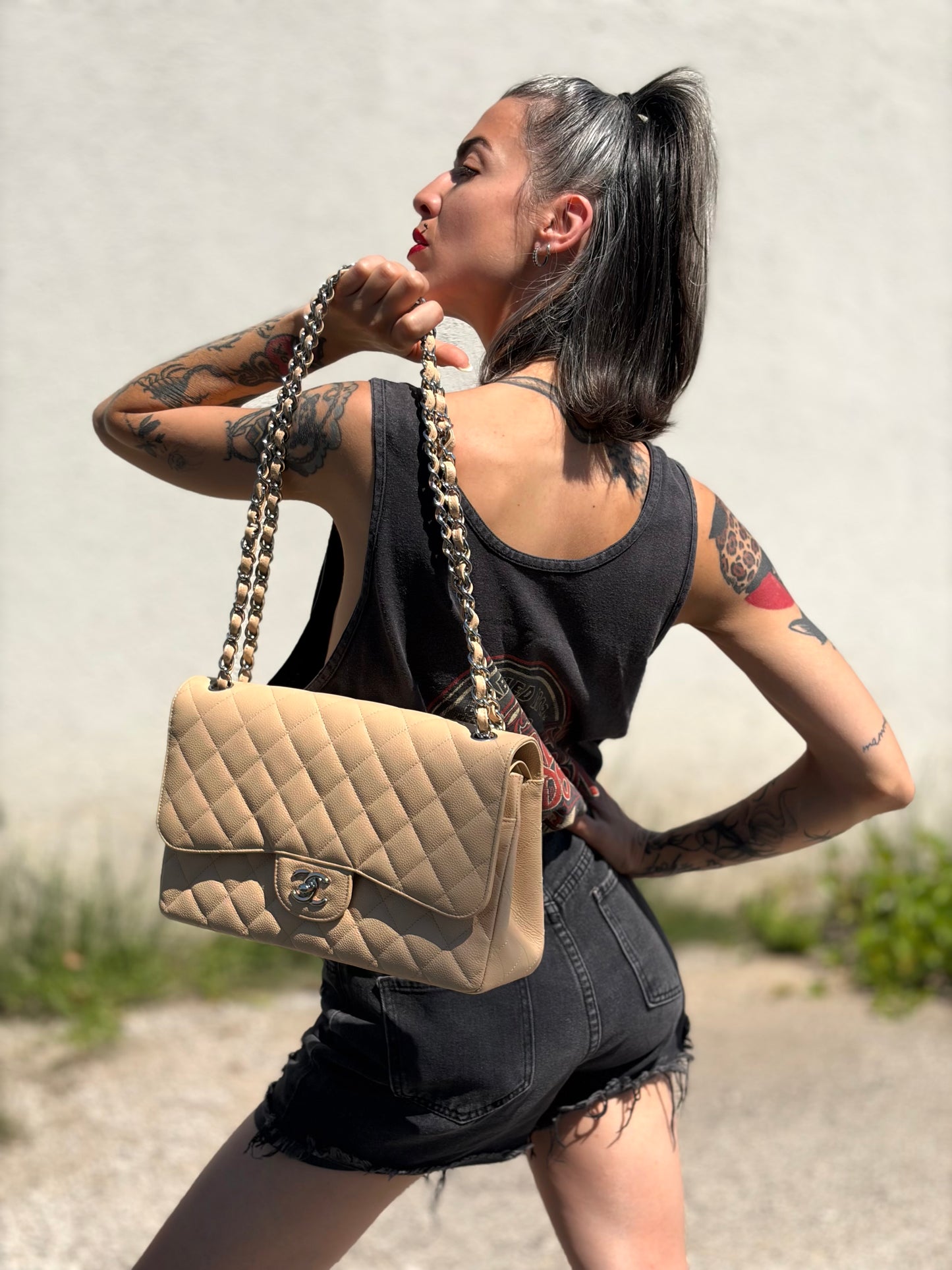 Borsa Chanel Timeless caviar beige