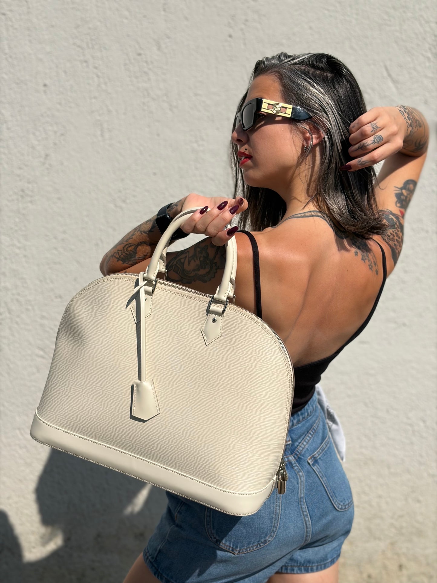 Alma Epi GM Louis Vuitton