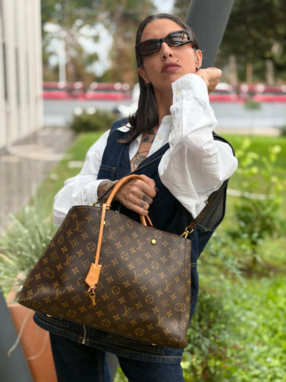 Montaigne GM Louis Vuitton