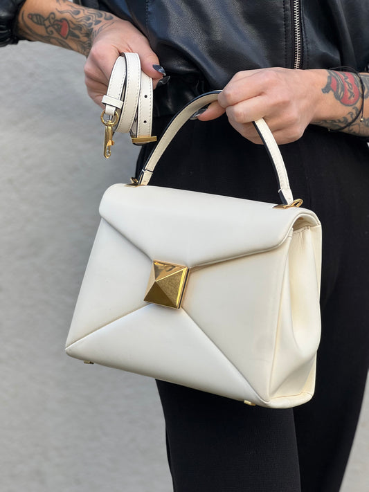 Valentino Garavani One Stud