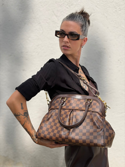 Trevi MM Louis Vuitton monogram
