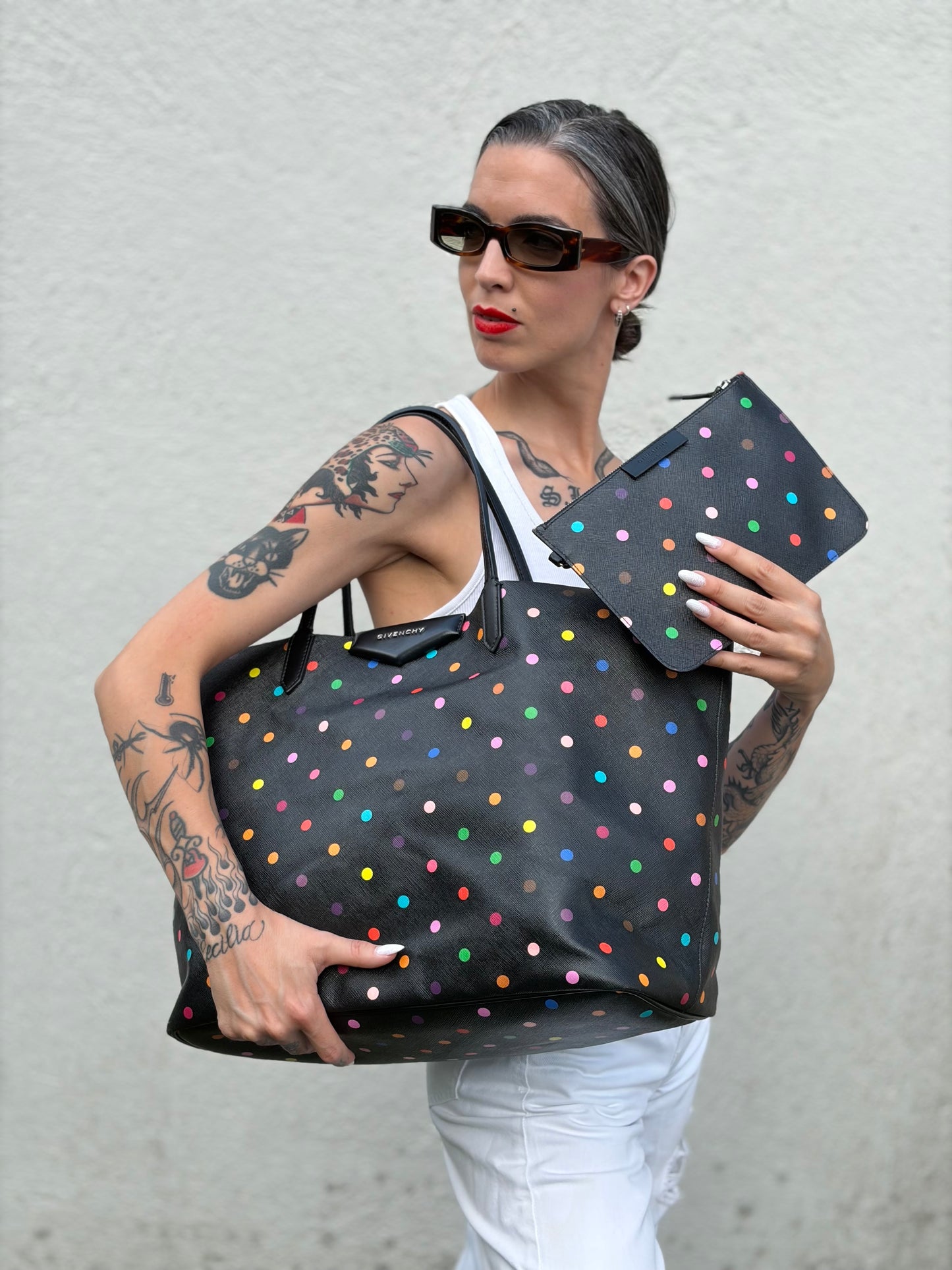 Shopping Antigona Givenchy nera pois