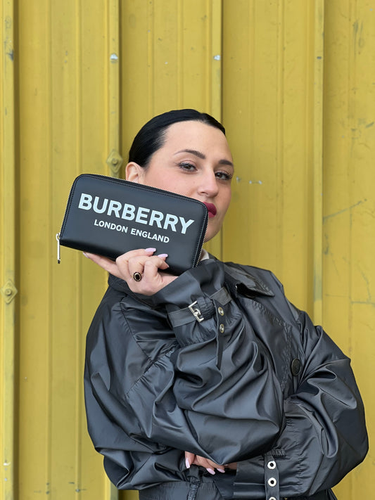 Portafoglio Burberry London England