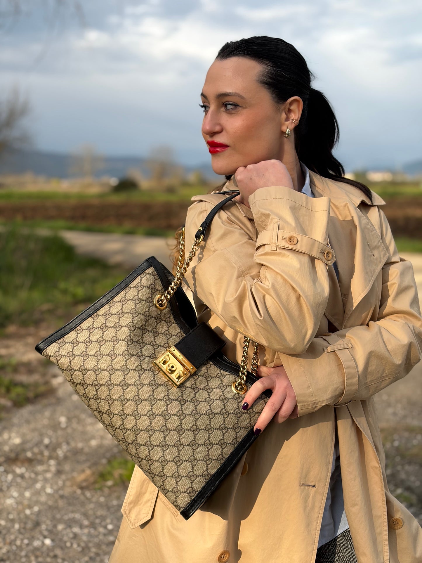 Borsa Gucci Padlock GG nera