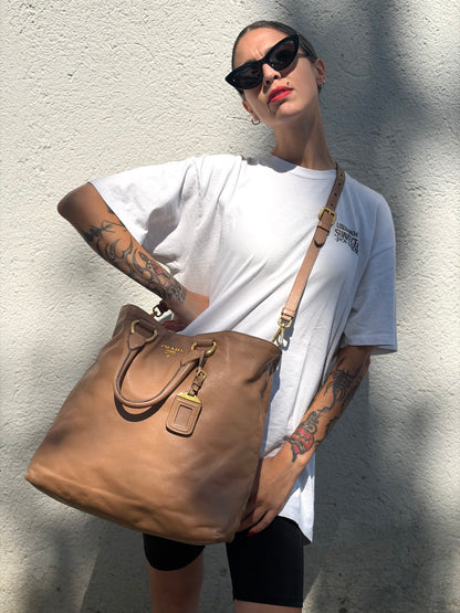 Tote Prada caramello