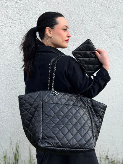 Tote Chanel Week End On Mars nera