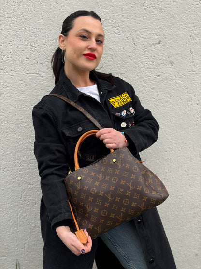 Montaigne MM Louis Vuitton monogram