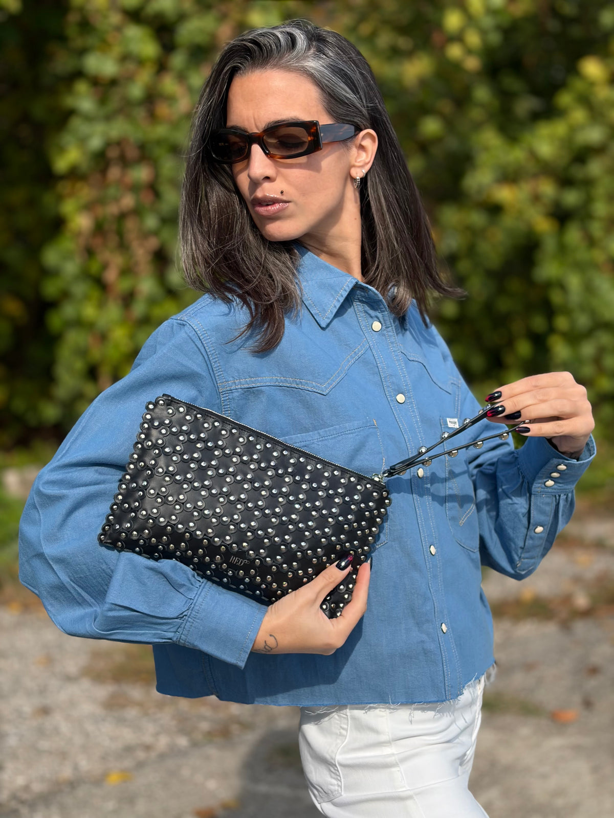 Pochette Red Valentino Garavani nera in pelle nero