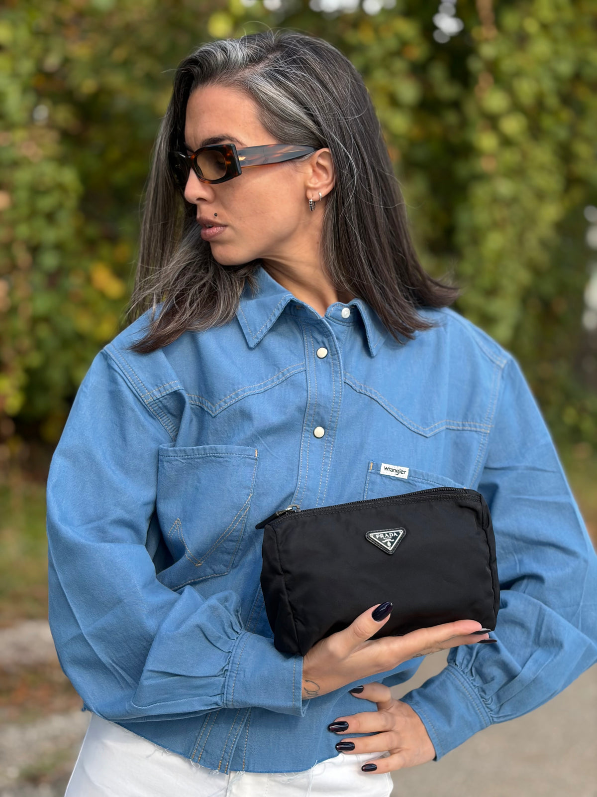Pouch Prada nylon nera in vela nero