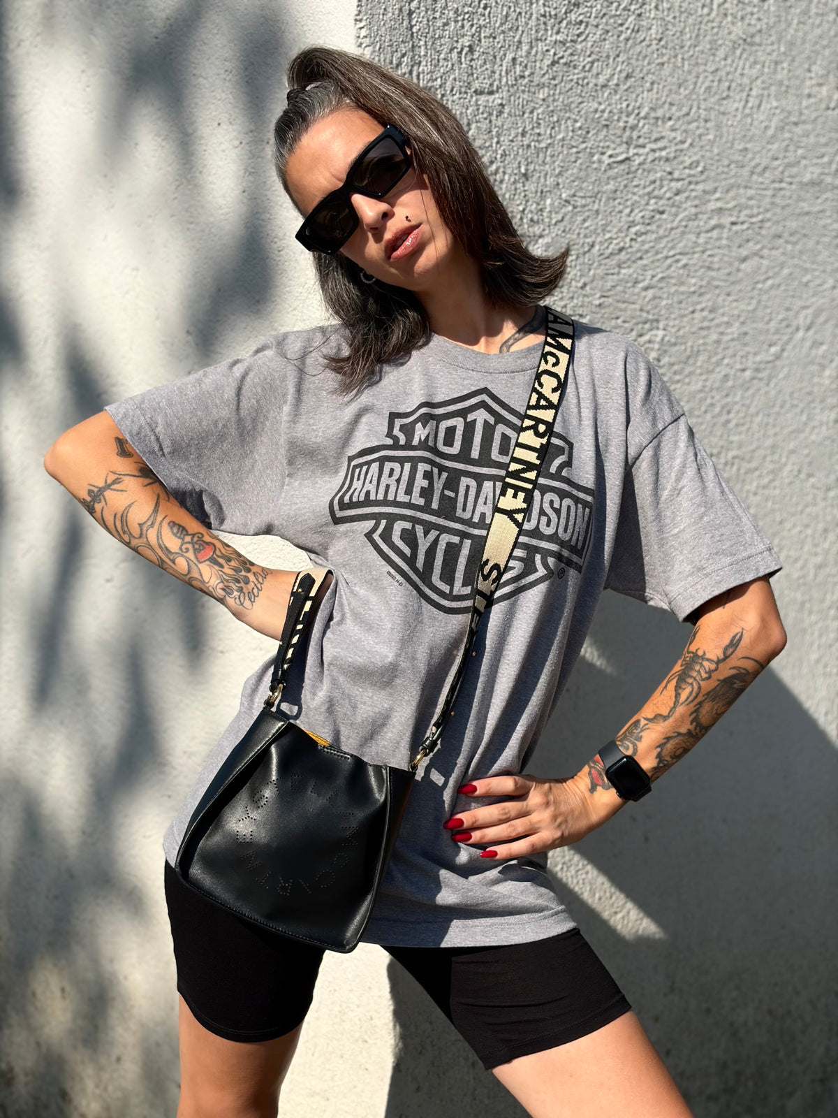 Tracolla Stella McCartney nera con logo