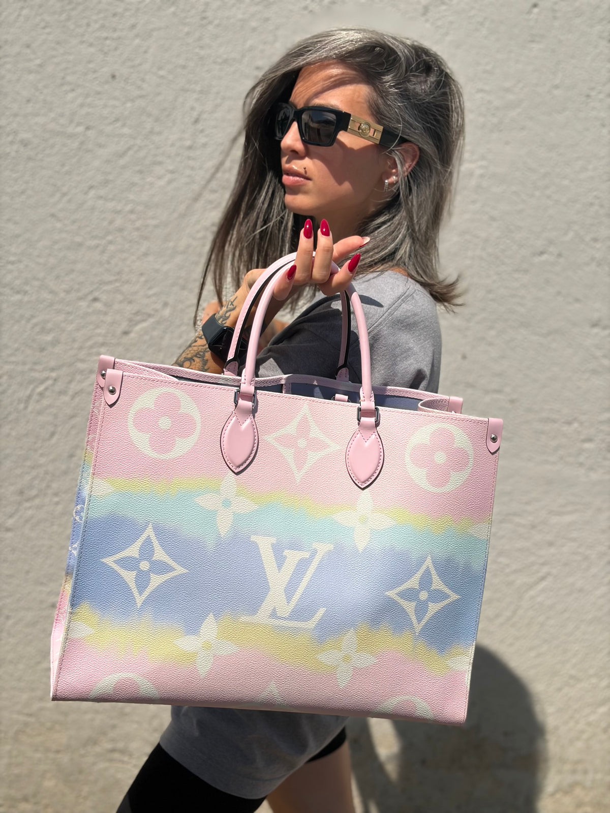 OnTheGo Escale Pastel Sunrise Louis Vuitton