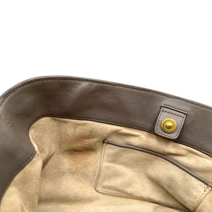 interno borsa Prada in pelle grigia e hardware argentato, di lusso, originale, ottime condizioni, usata 