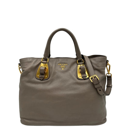 front borsa Prada in pelle grigia e hardware argentato, di lusso, originale, ottime condizioni, usata 