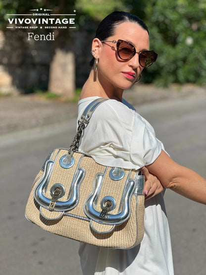 Fendi Tasche B schlicht